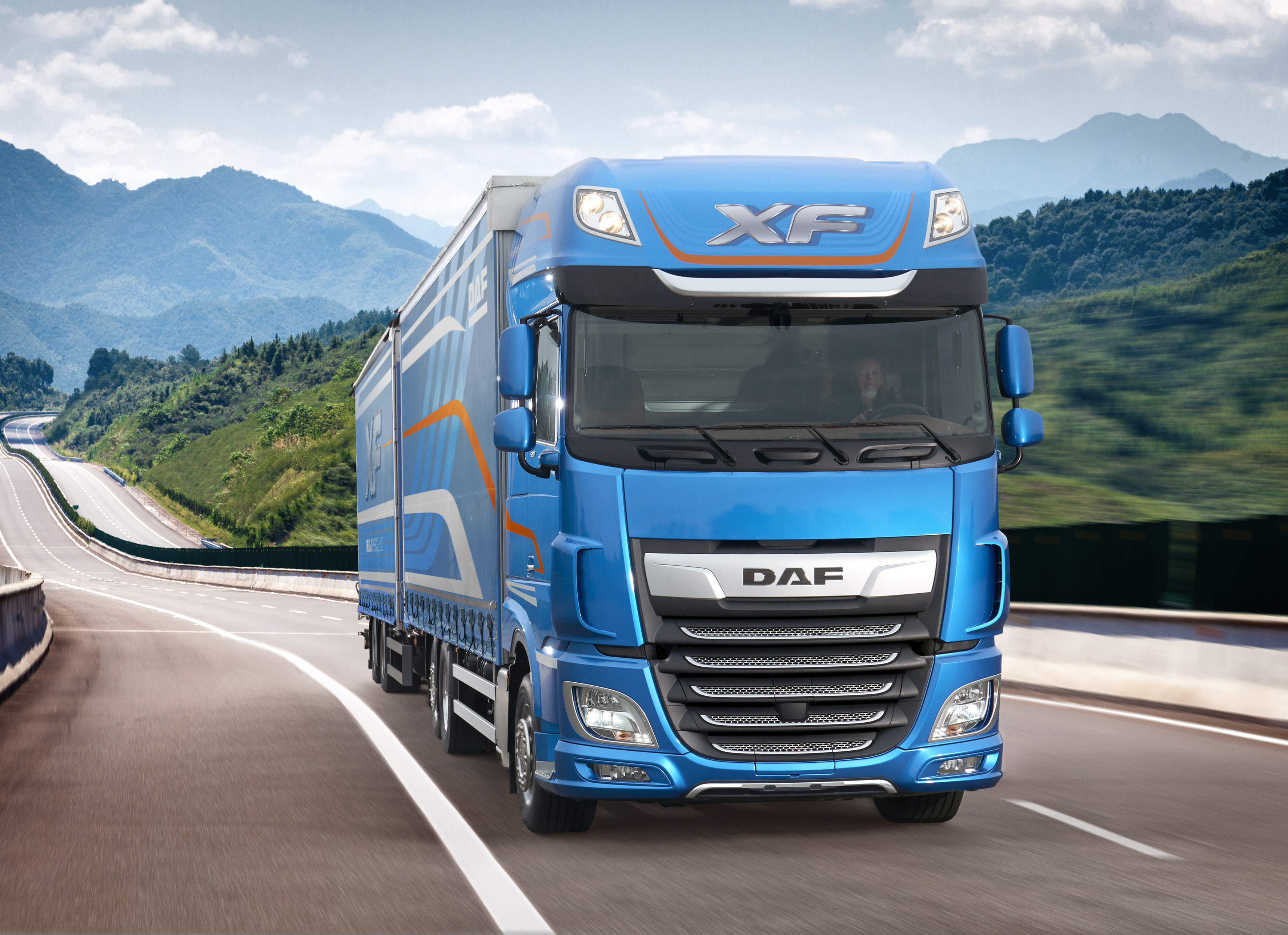 The New Daf Cf And Xf Pure Excellence Daf Trucks N V